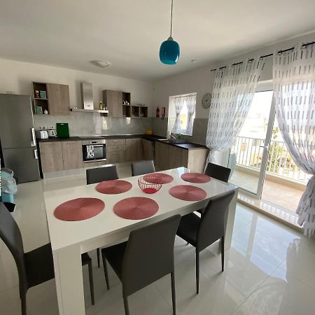Sunshine Apartments Mellieha - modern three bedroom apartment - Apt No 1 Buitenkant foto