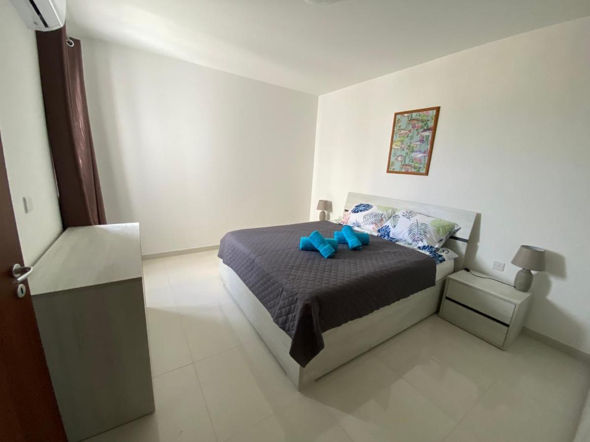 Sunshine Apartments Mellieha - modern three bedroom apartment - Apt No 1 Buitenkant foto
